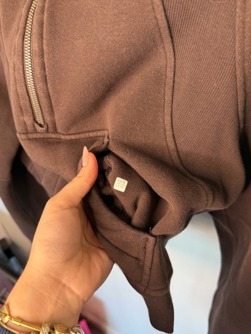 Lululemon Cropped Half-Zip Hooded Scuba Espresso XS/S - Picture 5 of 5